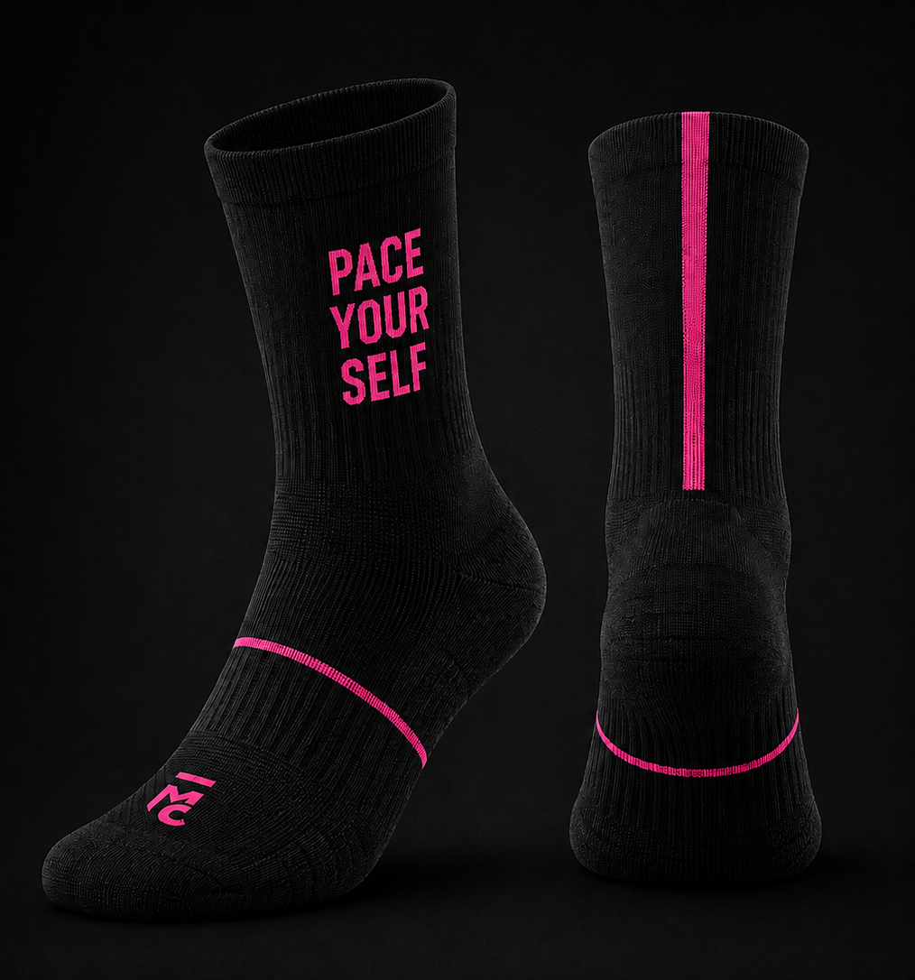 Meia Meioca Pace Yourself — Preto com pink